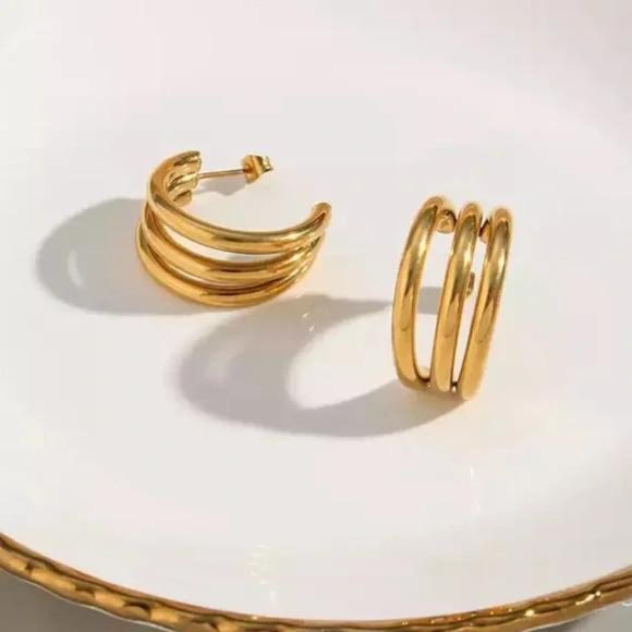 NEW 18K GOLD 3 LAYERS TUBE SHAPE HOOP EARRINGS, NICE EARRINGS, CUTE EARRINGS - Picture 4 of 7